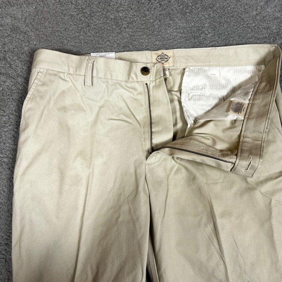 St. John's Bay Other - St Johns Chino Pants Mens 38x29 Khaki Beige Classic Fit Flat Front Business NEW
